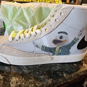 NWT Nike Blazer Mid 77 UO